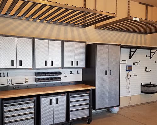 Custom Garage Cabinets & Organization